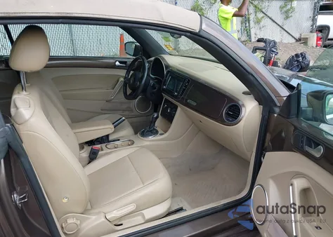 2013 Volkswagen Beetle 2.5L из США, поврежденный, VIN 3VW5P7AT5DM831464